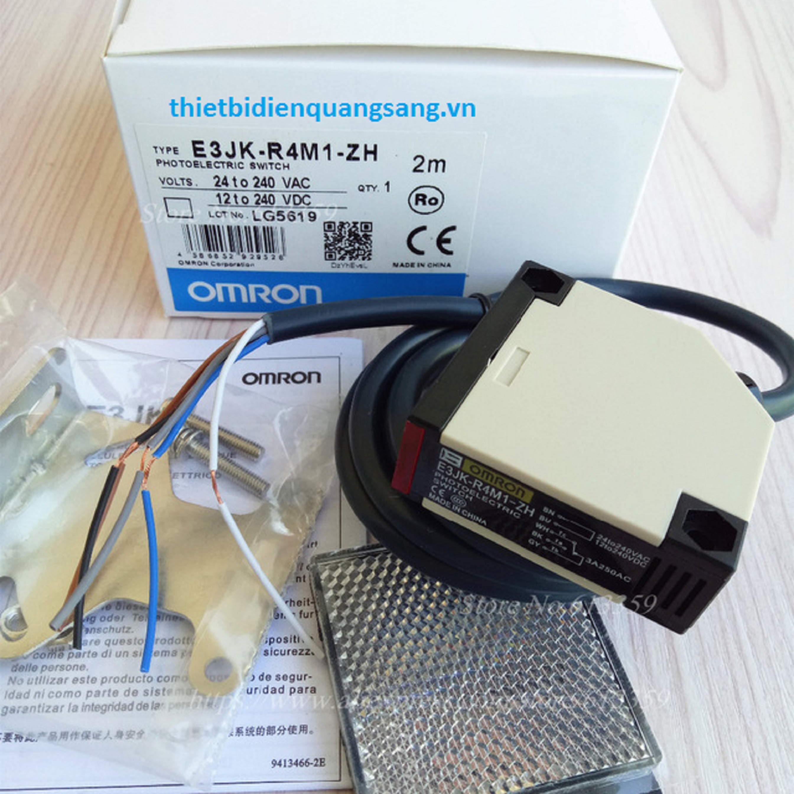 Omron E3JK-R4M1-ZH