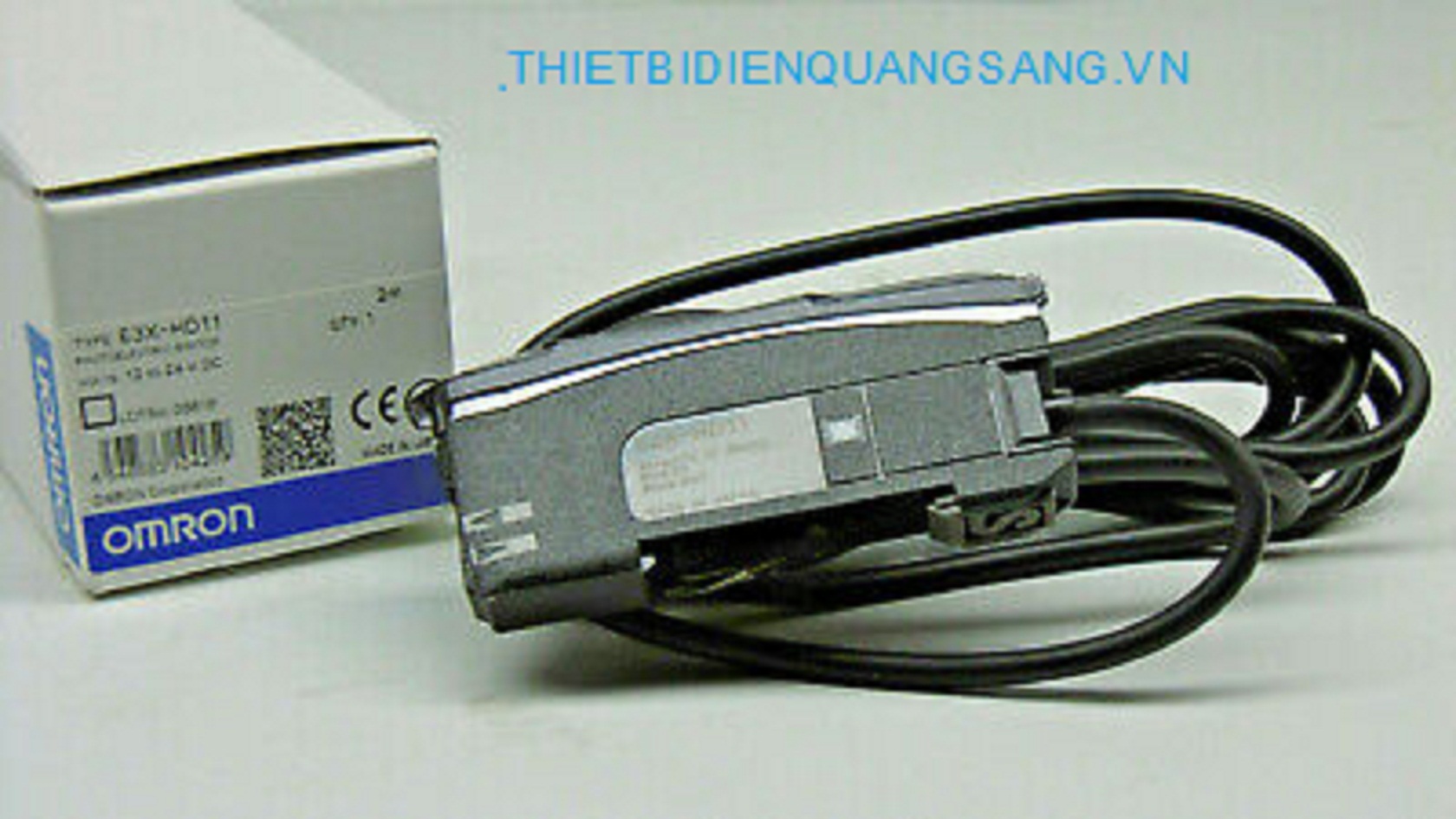 Cảm biến quang Omron E3X-HD11