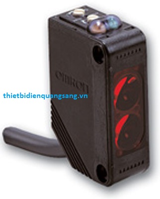 OMRON E3Z-D82 2M