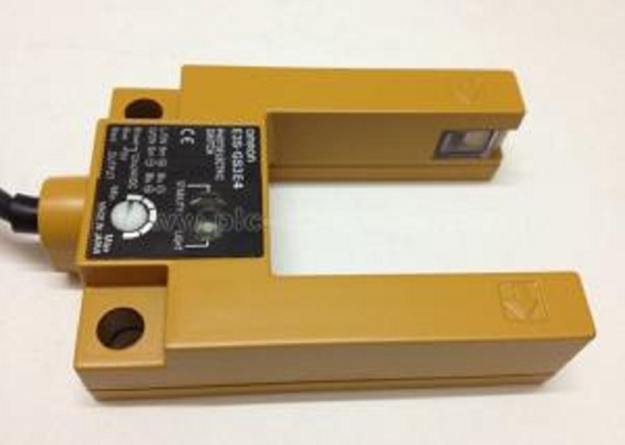 Omron E3S-GS3E4