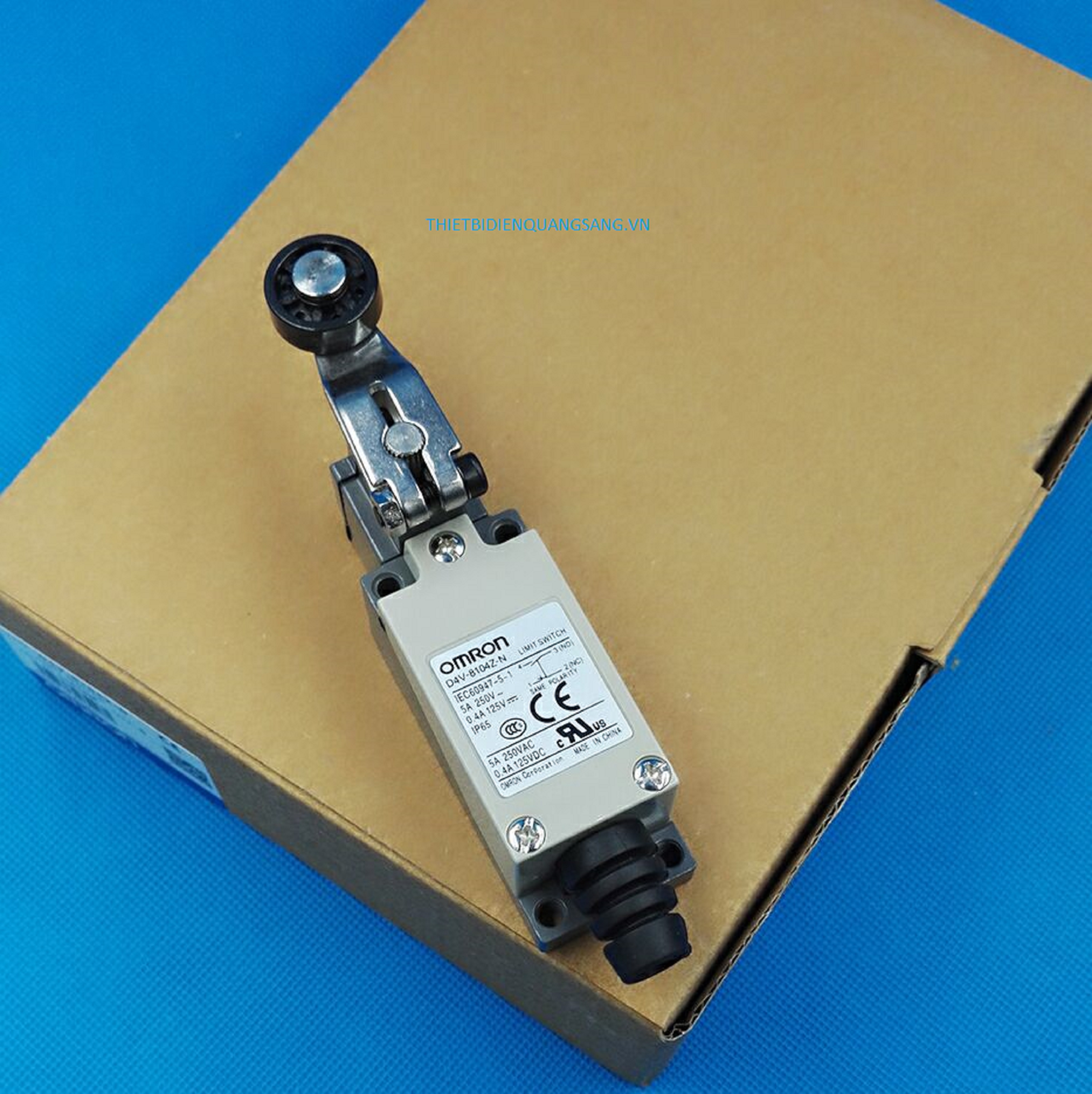 OMRON D4V-8104Z-N