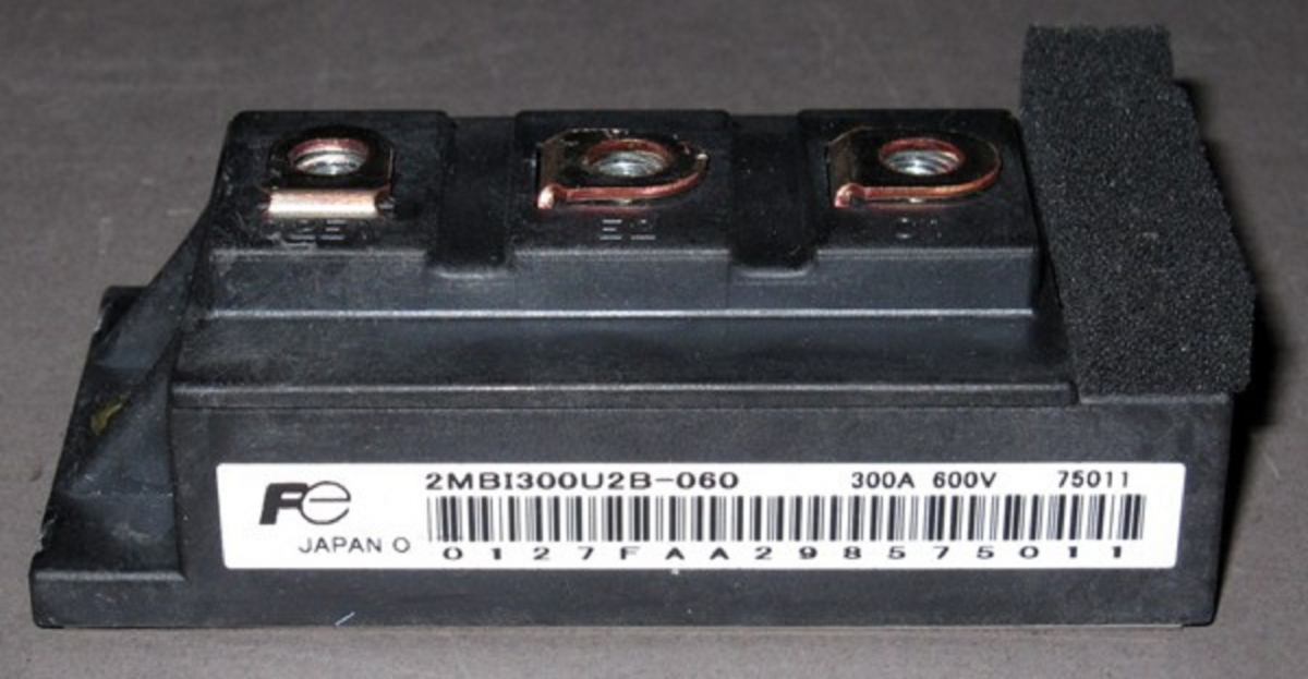IGBT FUJI 2MBI300U2B-060